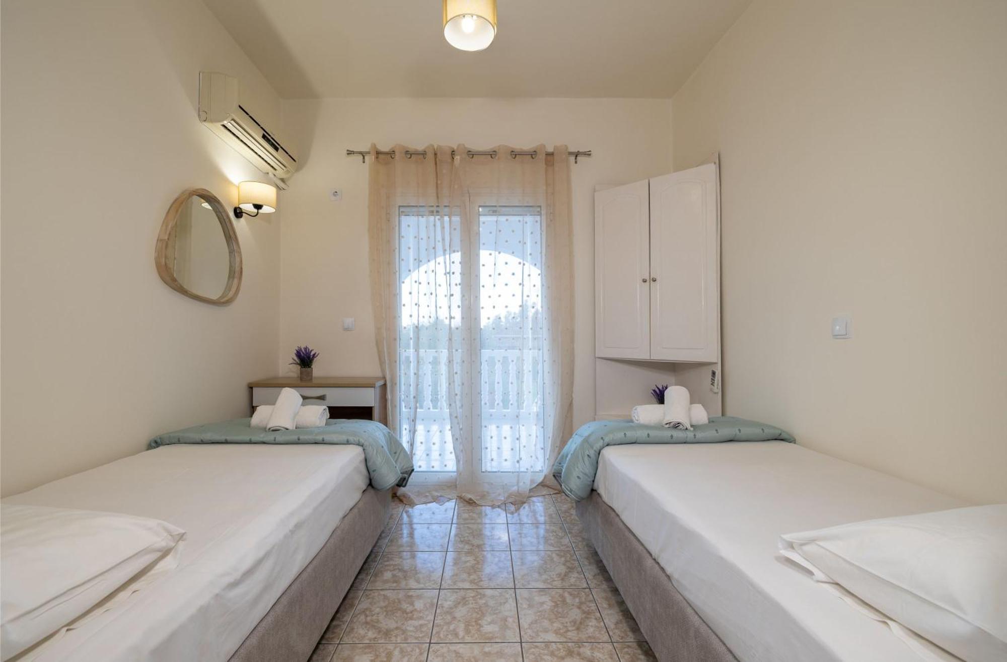 Kamara Apartments Alykanas  Eksteriør billede